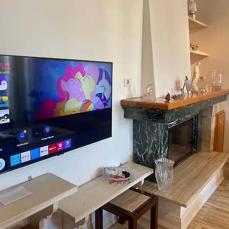 Apartment Lake Tirana 티라나